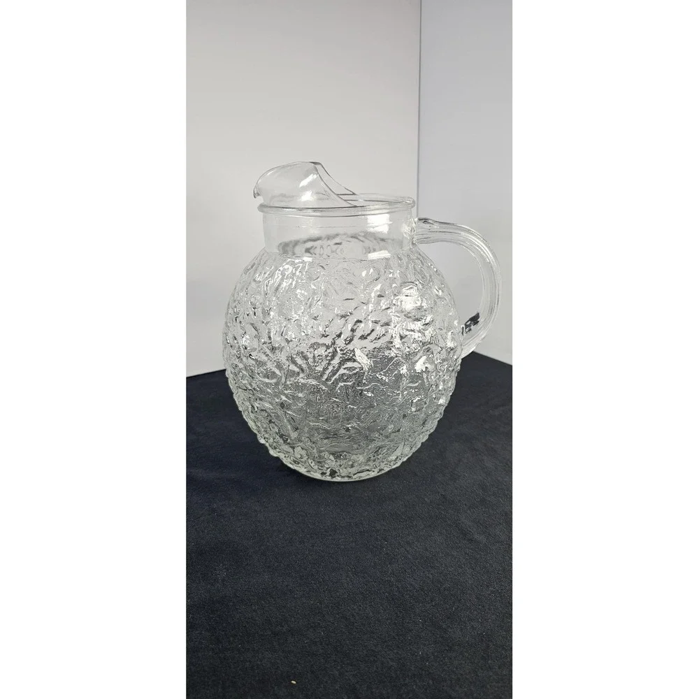 Anchor Hocking Lido Milano Pitcher Vintage Crinkle Ice Glass Clear Handle Spout‎
